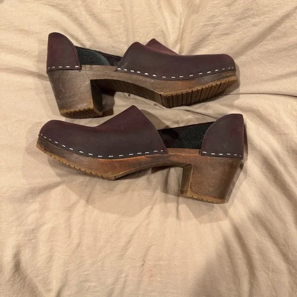 Sandgrens Leather Clogs - Picture 5 of 12